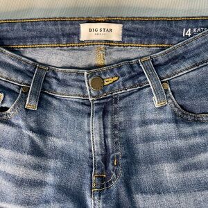 Big Star Nova XVI 14 Kate straight Jeans size 27